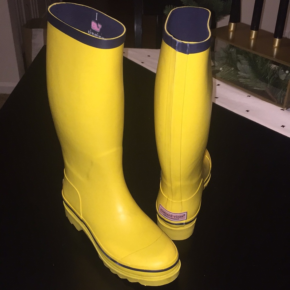 Vineyard Vines Rain Boots (Yellow/Navy)